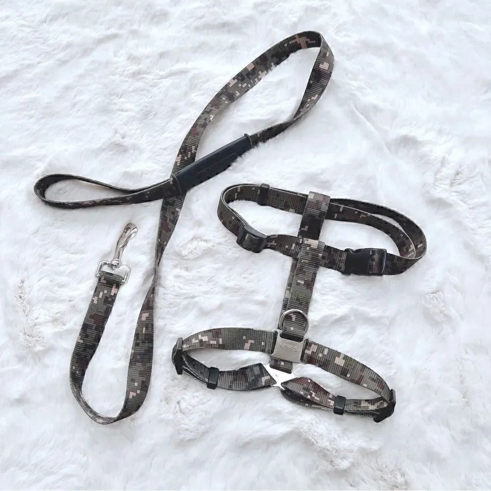 Dog Harness & Leash Bundle Camo Print S/M